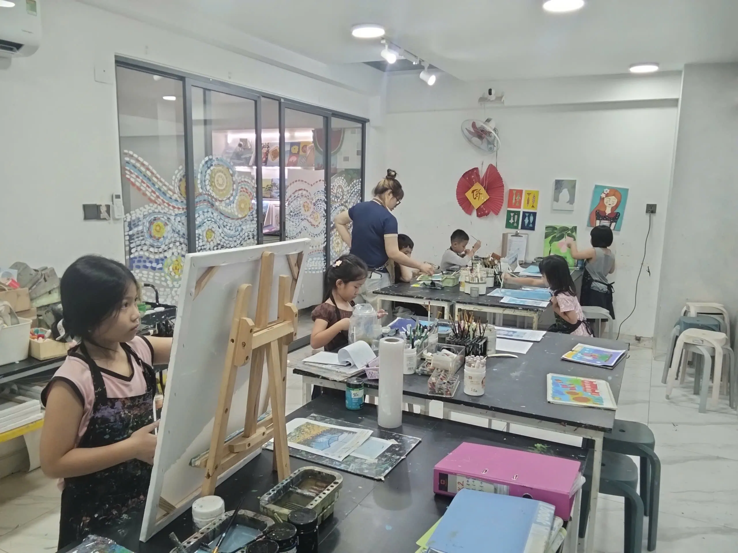 Classroom and facilities at 24 Art Tan Phu