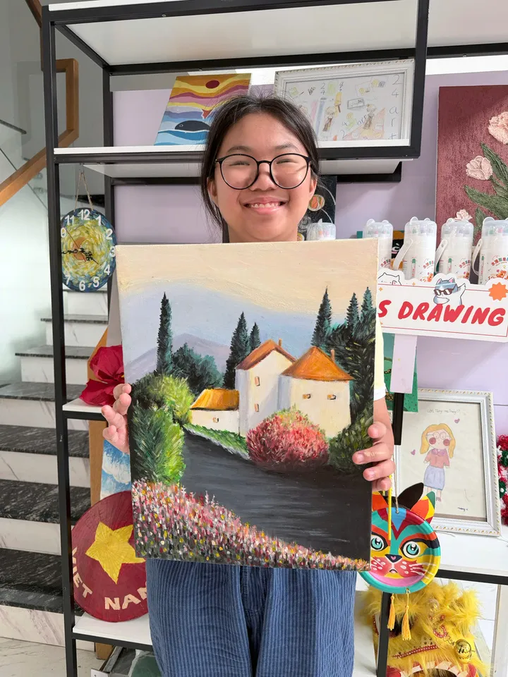 A painting featuring a small house created by a 24Art student.